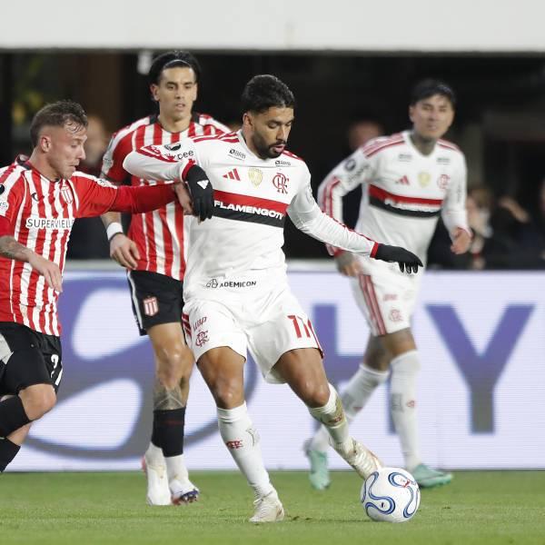 Flamengo y Estudiantes empatan 0-0 en la ida
